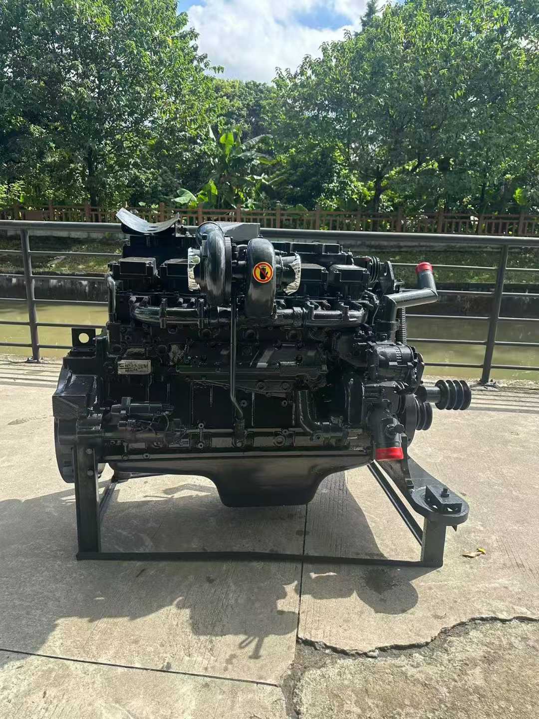 Komatsu 6D140 Specifications & Technical Data (2017-2024)