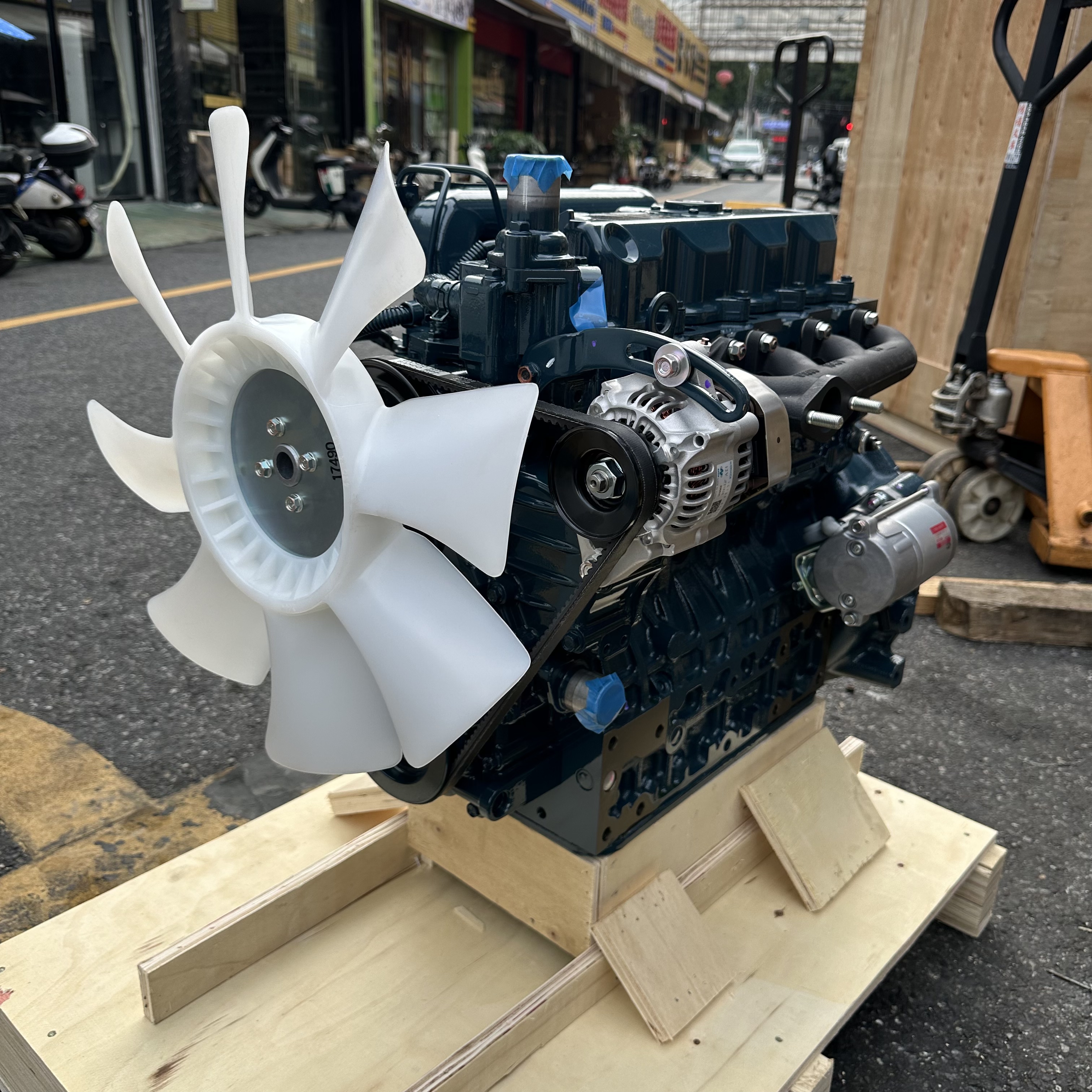 Kubota V2403-M-DI-E3B Engine 1J879-21000 2600RPM 36KW